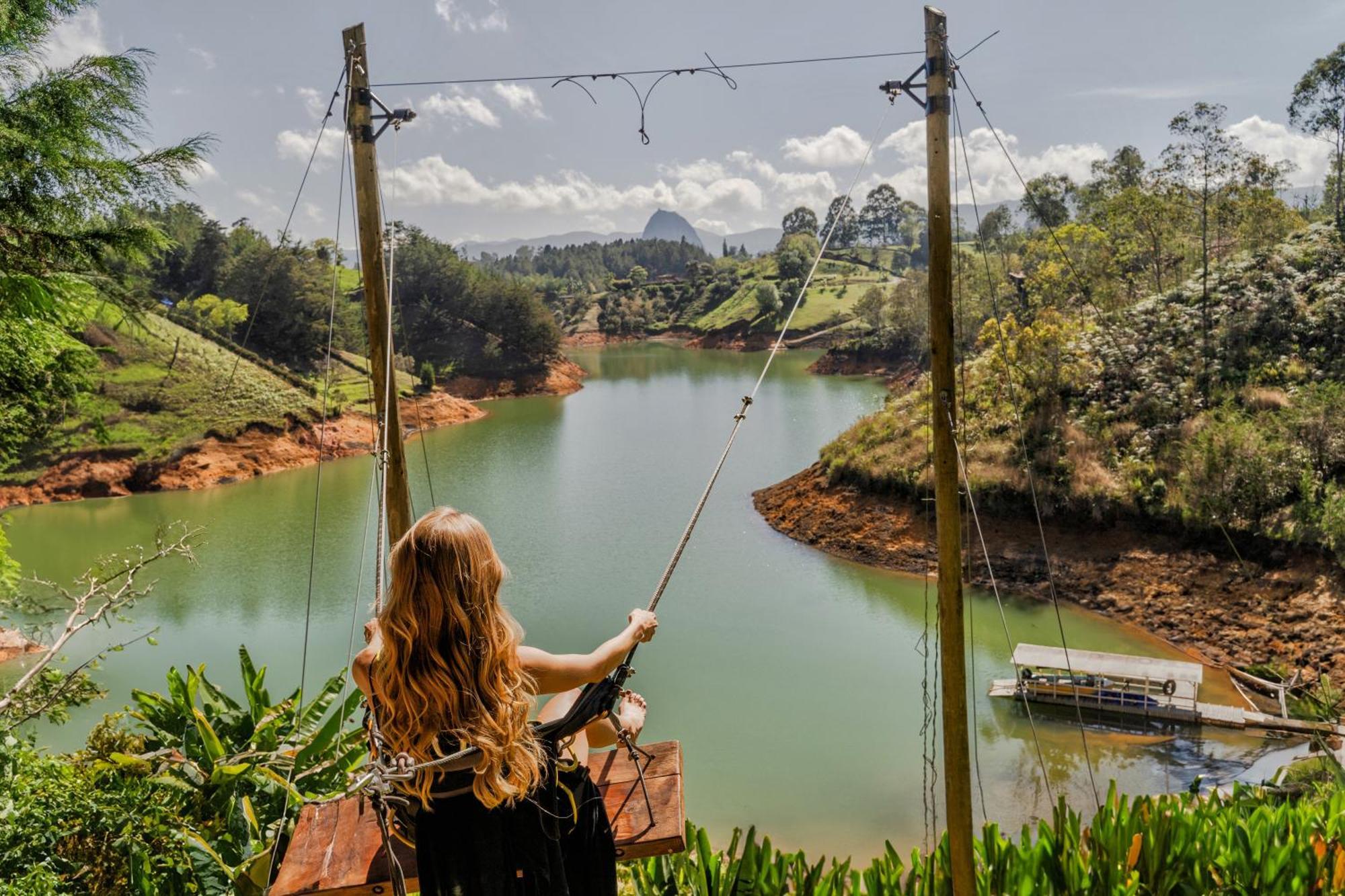 Atma Villas Guatapé Buitenkant foto